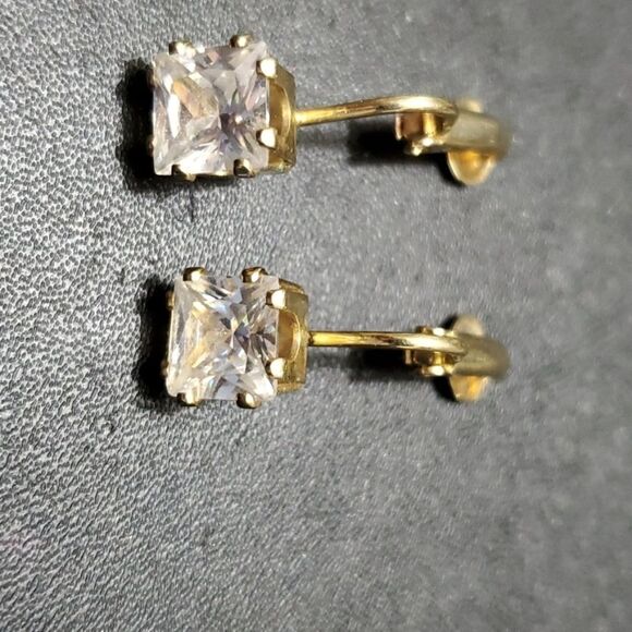 Gold tone rhinestone clip on earrings - Picture 2 of 7